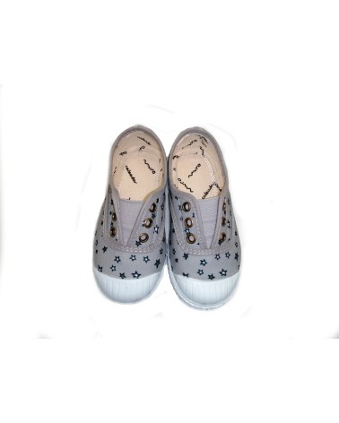 ZAPATILLA INFANTIL ESTRELLAS GRIS